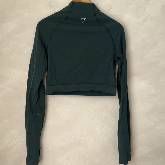 GYMSHARK VITAL SEAMLESS 2.0 HIGH NECK CROP TOP GREEN - Picture 8 of 9